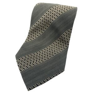 Robert Stewart 100% Silk Made in Italy Repp Tie  58" L   3 1/2" W